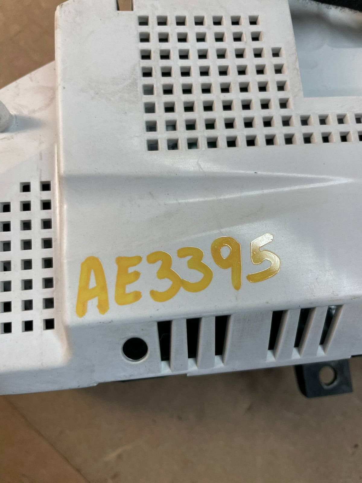 2008 2010 Porsche Cayenne Speedometer Instrument Cluster AE3395 DG7