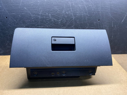 2005 2006 2007 Ford Five Hundred Right Passenger Glovebox Glove Box AH4965 DG0