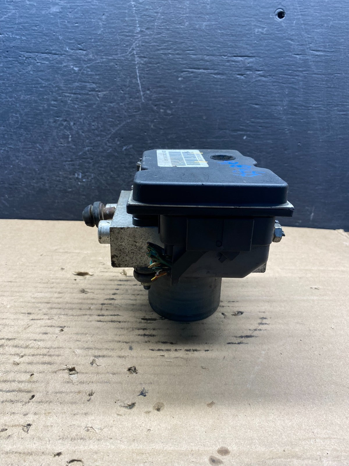 2009 Dodge Durango ABS Anti Lock Brake Pump AE2086 DW2