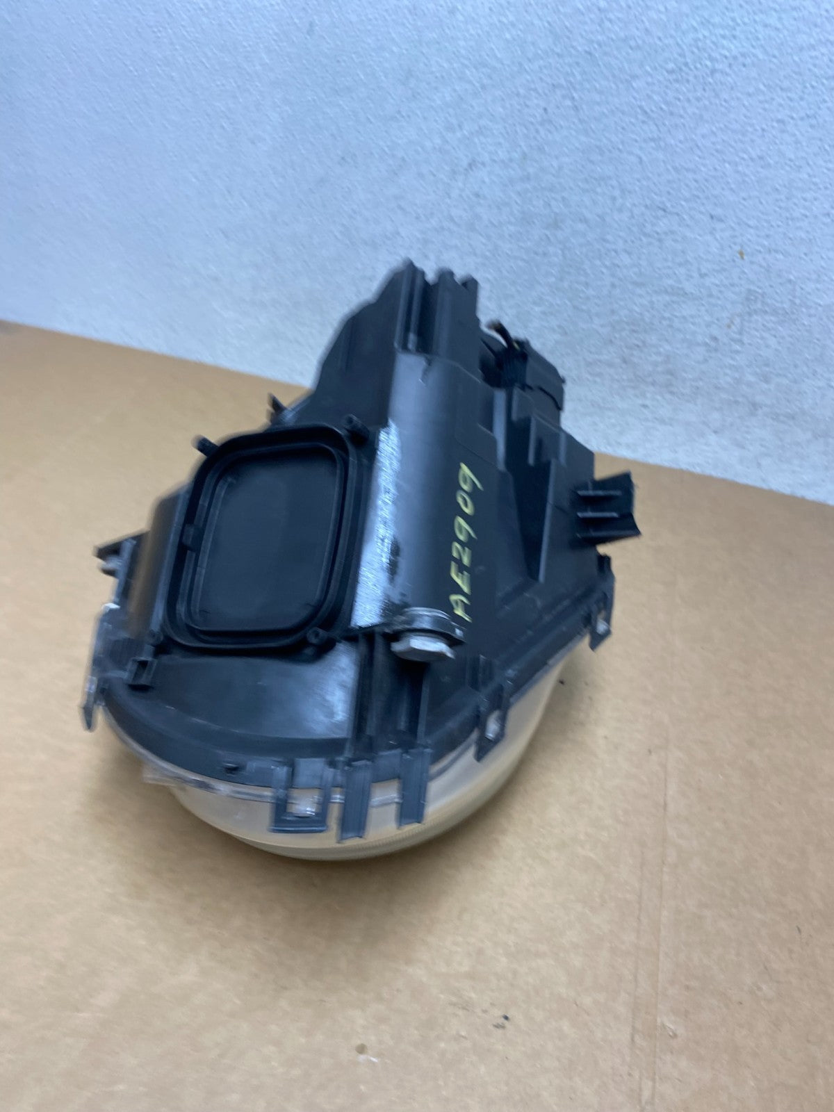 2007 to 2013 Mini Cooper Left Driver Lh Side Headlight Halogen AE2909 DW7