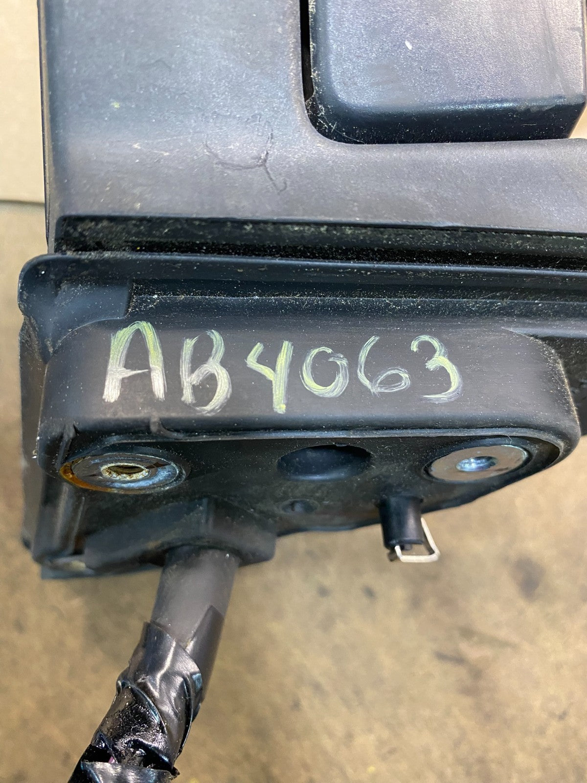 2010-2014 Subaru Legacy Outback Left Driver Side Door Heated Mirror AB4063 DW11