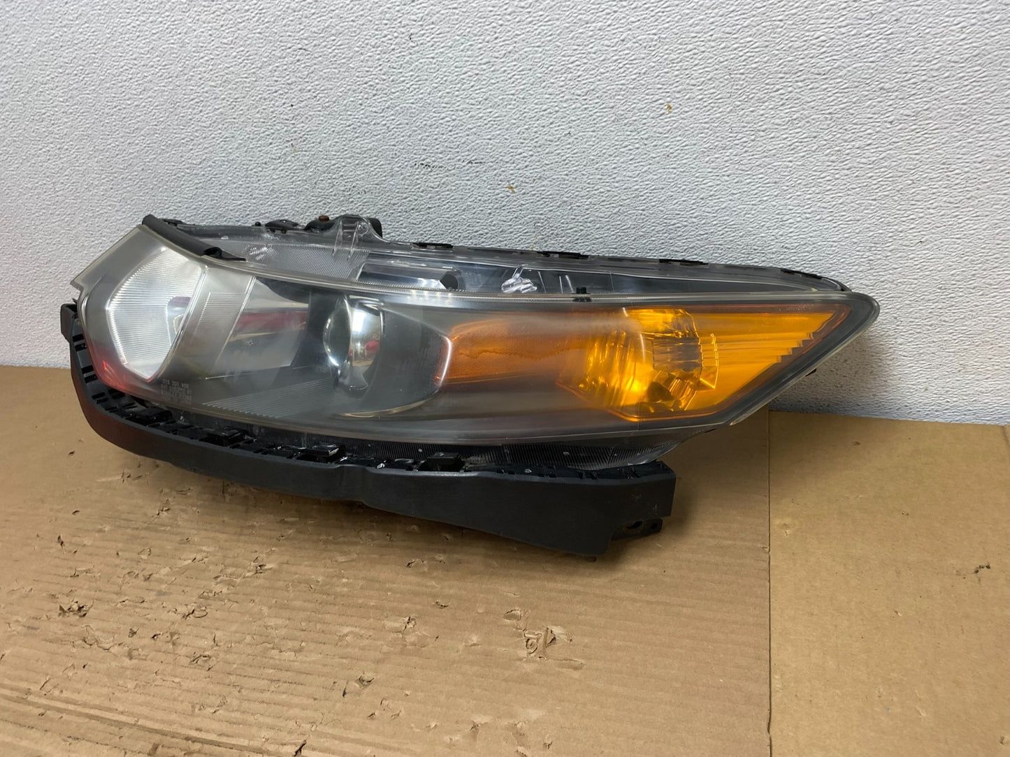 2009-2014 Acura TSX Left Driver LH Xenon HID Headlight AD4294 DW1