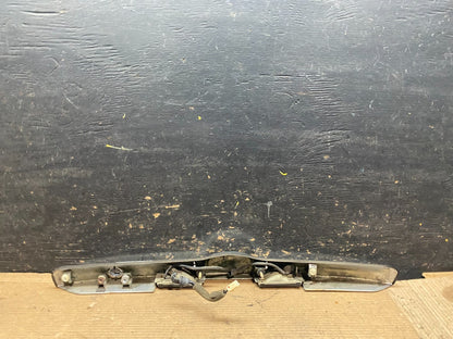 2001-2007 Toyota Highlander Chrome Liftgate Release License Lights Trim V9577 DG4