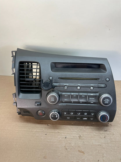 2006 - 2011 Honda Civic Radio AM/FM Climate Control Air Vent Bezel AI0564 DG0