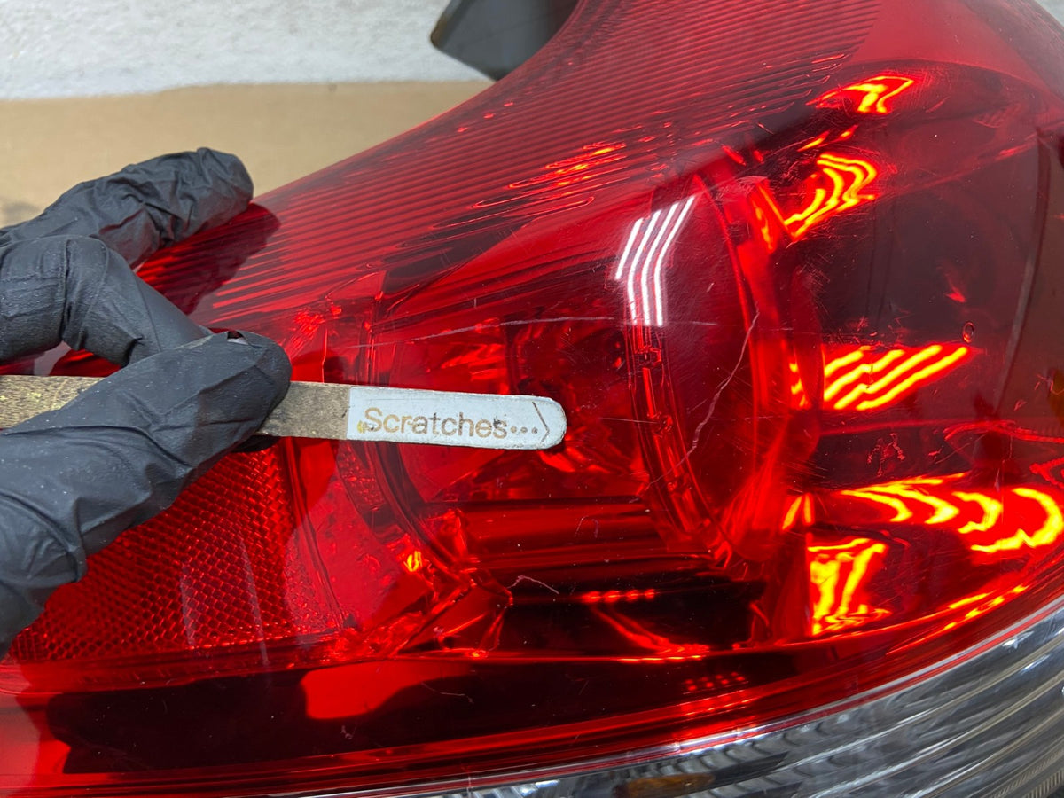 2009 to 2012 Toyota Venza Left Driver LH Side Tail Light AH4252 LK4