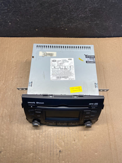 2011 2012 2013 Kia Sorento Sirius AM/FM CD Radio Screen Display AG1521 DW3
