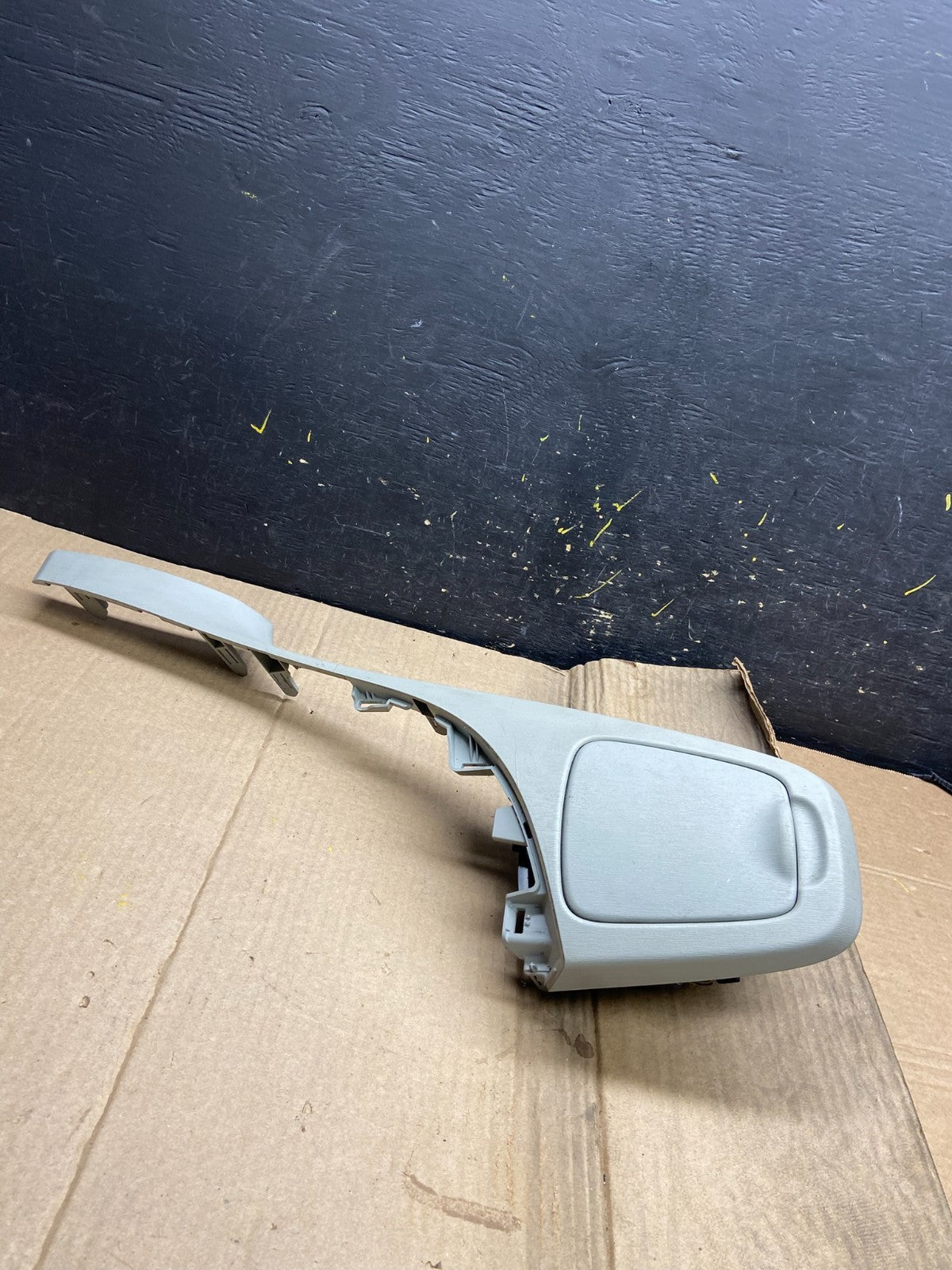 2010 to 2015 Toyota Prius Center Console Cup Holder Trim Bezel X1736 DG3