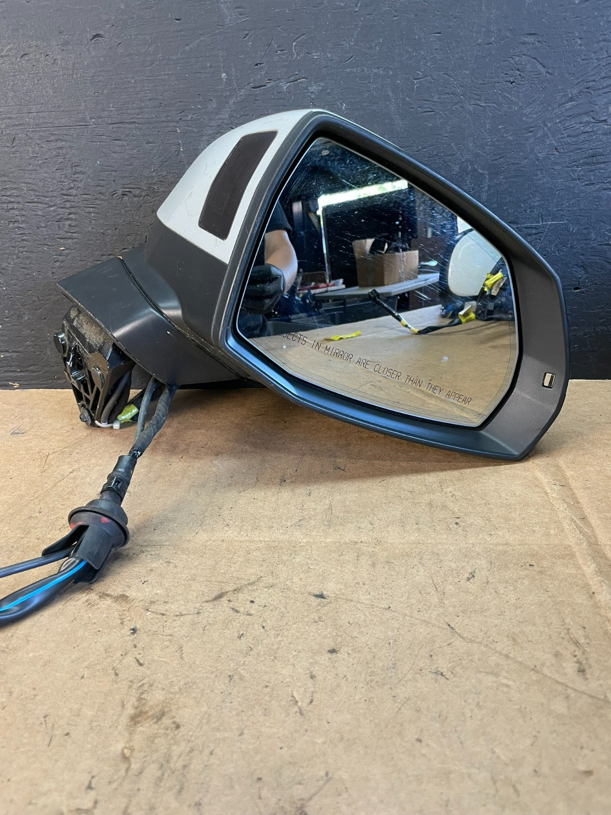 2017 to 2019 Audi Q7 Right Passenger Side Door View Power Mirror AE1064 DG9