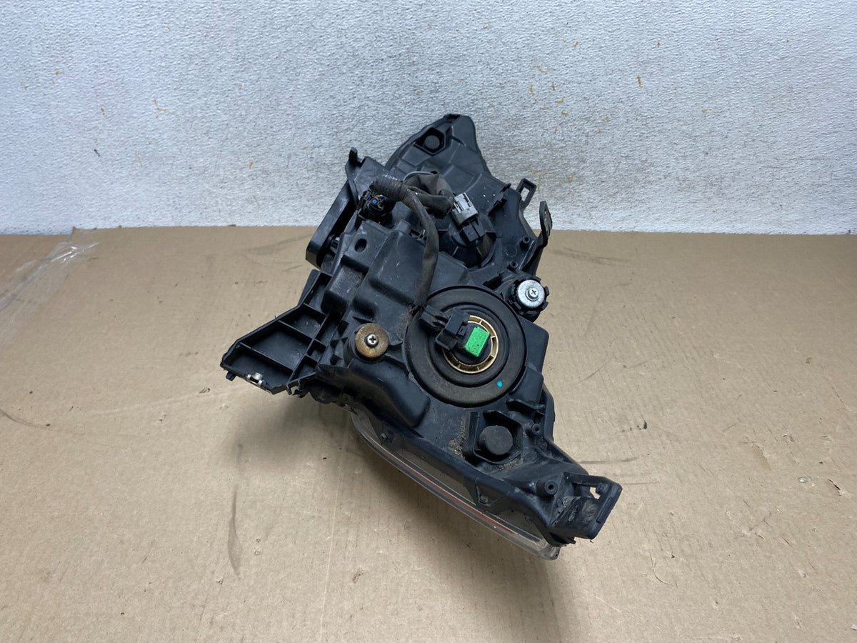 2017 to 2019 Nissan Rogue Sport Right Passenger Side Headlight AH6756 PS7