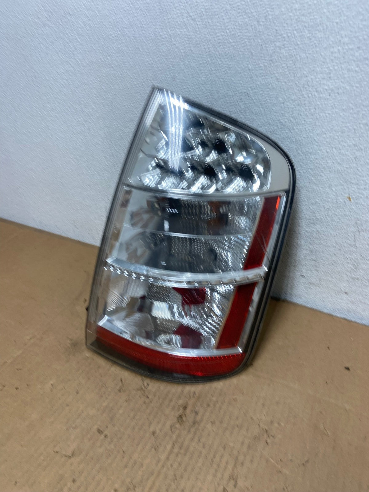 2006 2007 2008 2009 Toyota Prius Tail Light Right Passenger Side AD0952 LK1
