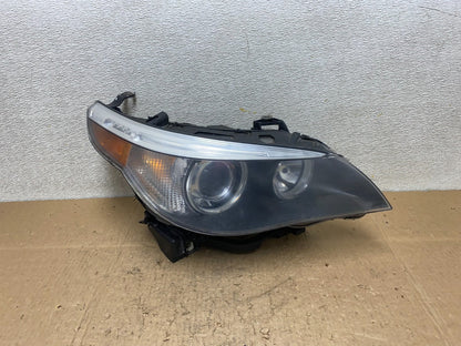 2004 to 2007 BMW 525i 5 Series Headlight Right Passenger Xenon AFS Z1121 DW0