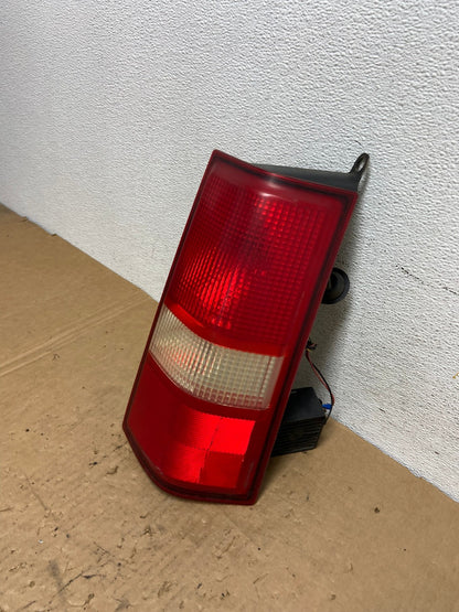 2003 2017 Chevrolet Express 1500 2500 3500 Right Passenger Tail Light AD3271 LK1