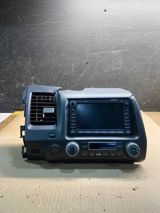 2006 - 2011 Honda Civic Radio AM/FM Climate Control Air Vent Bezel z0568 DG0
