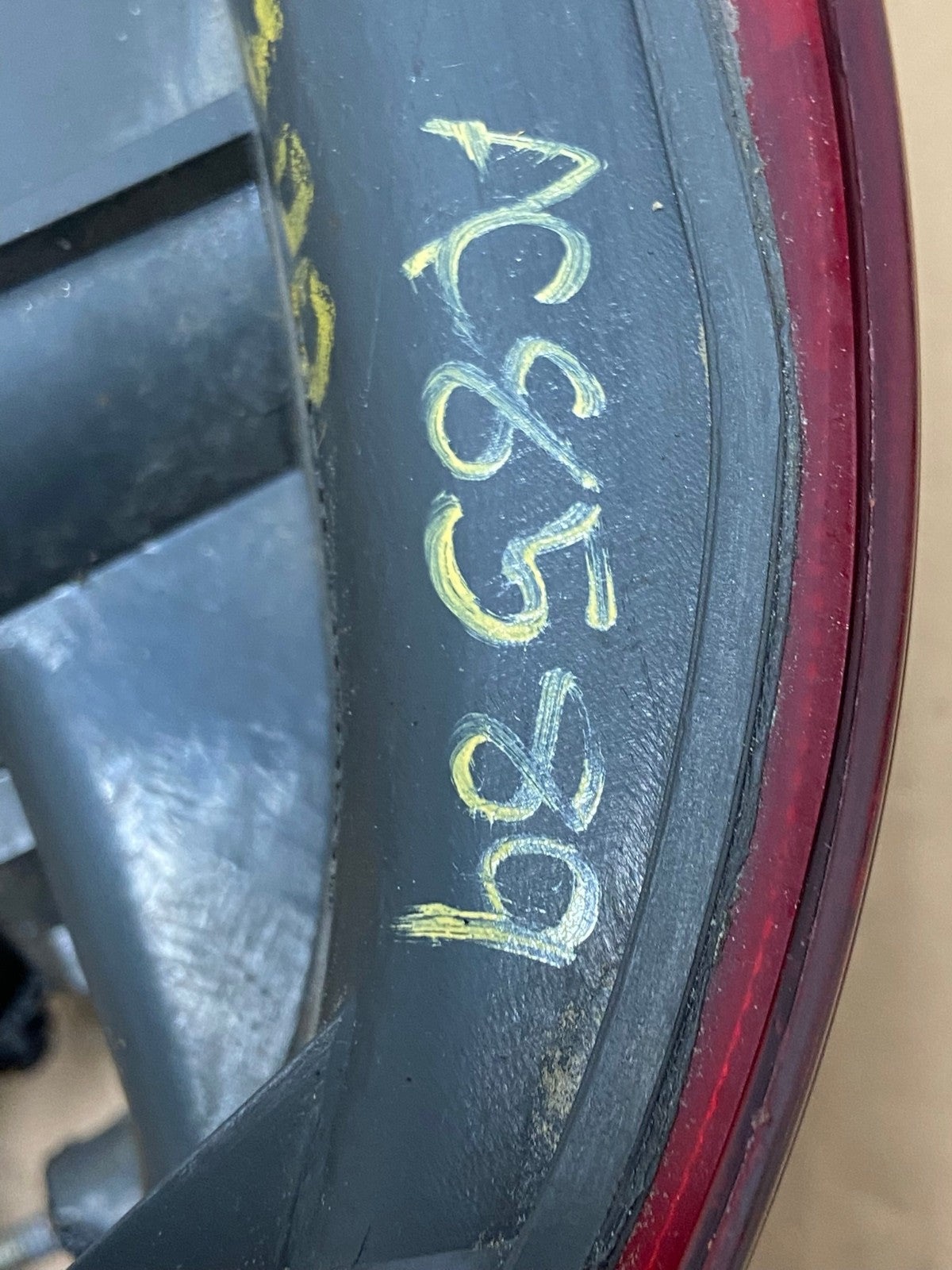 1997 1998 1999 Lexus ES300 Right Passenger RH Side Tail Light AG4099 PS6
