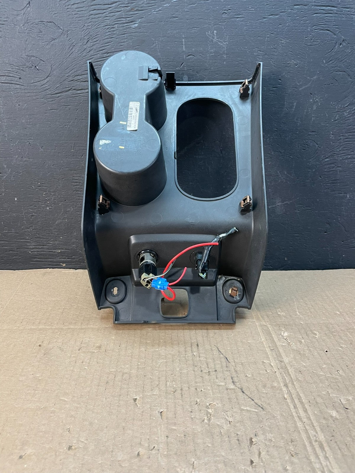 2006-2010 Ford Explorer Center Dash Shifter Floor Cup Holder Bezel ac4908 DG3
