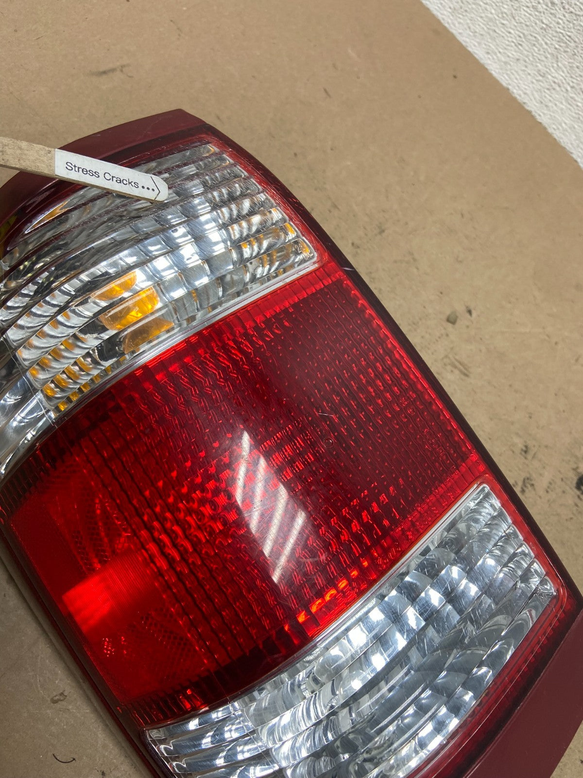 1999 to 2004 Nissan Pathfinder Left Driver Lh Side Tail light AF4837 LK4