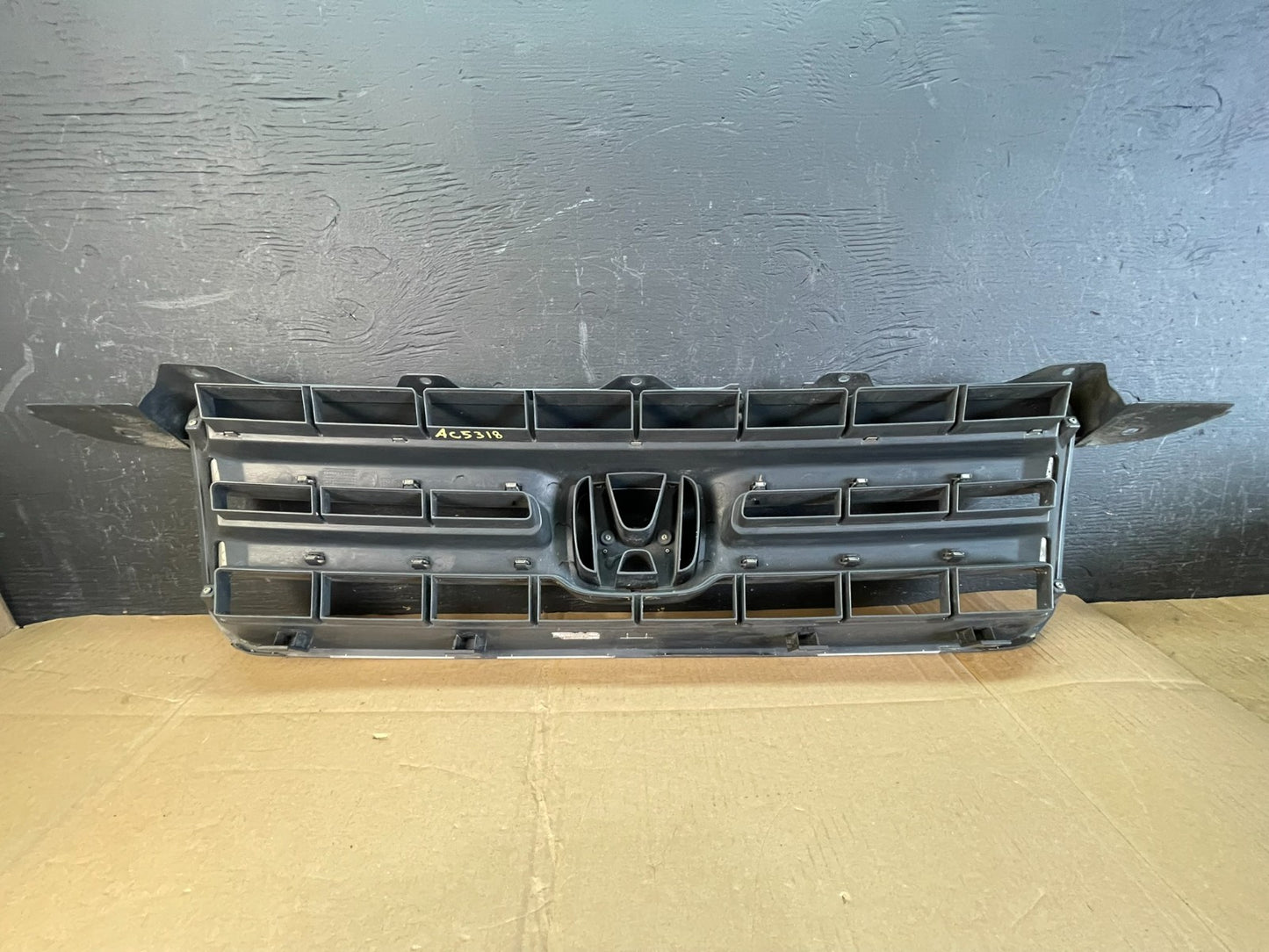 2006 to 2008 Honda Pilot Front Upper Grill Grille AC5318 DG4