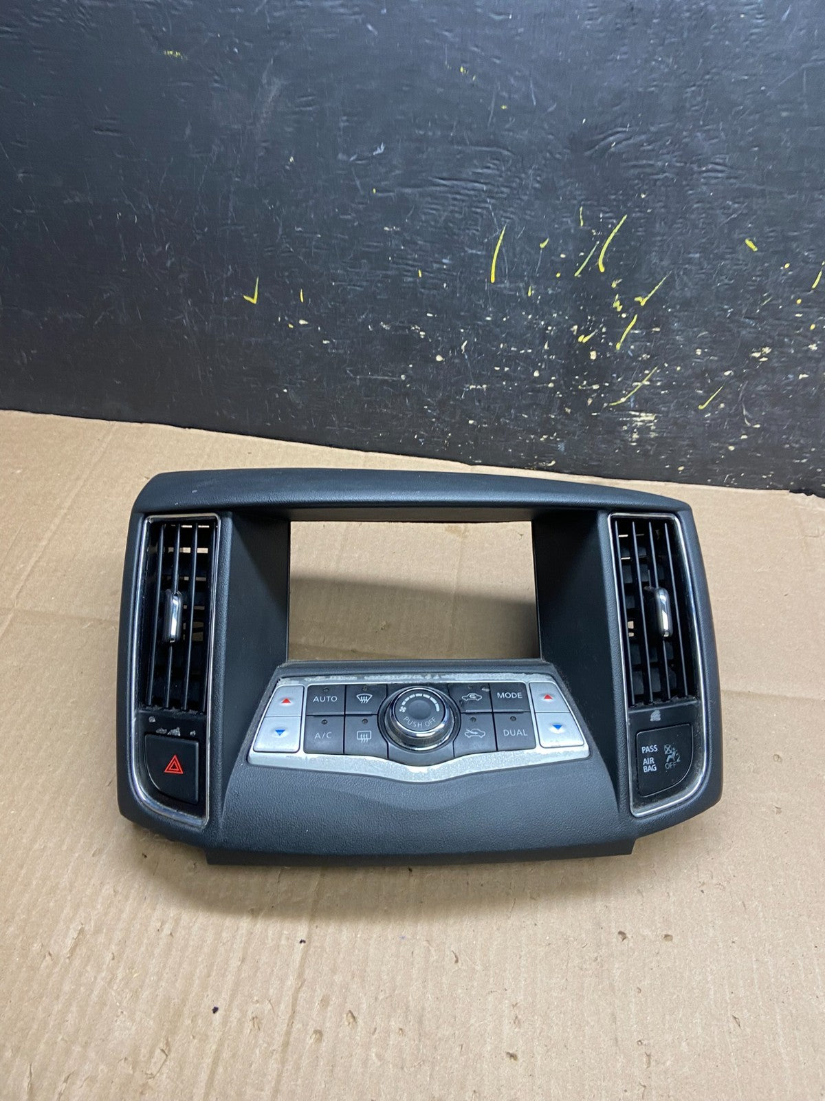 2009-2014 Nissan Maxima Center Console Climate Control Radio Bezel OEM y2288 DG0
