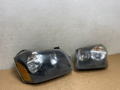 2005 2006 2007 Dodge Magnum Left+Right Side Headlights Oem V3020 DW2