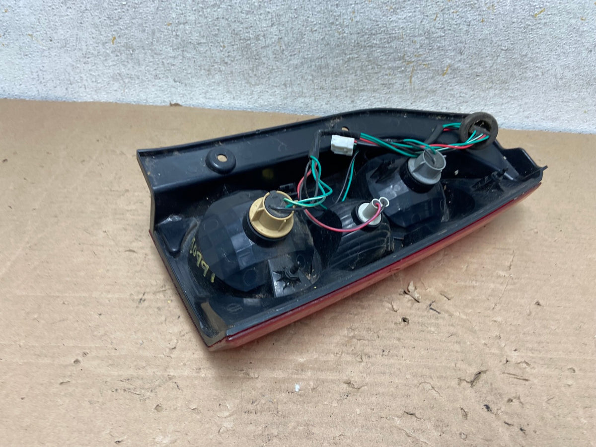 2005 to 2015 Nissan Xterra Tail light Left Driver Lh Side AI0991 LK4
