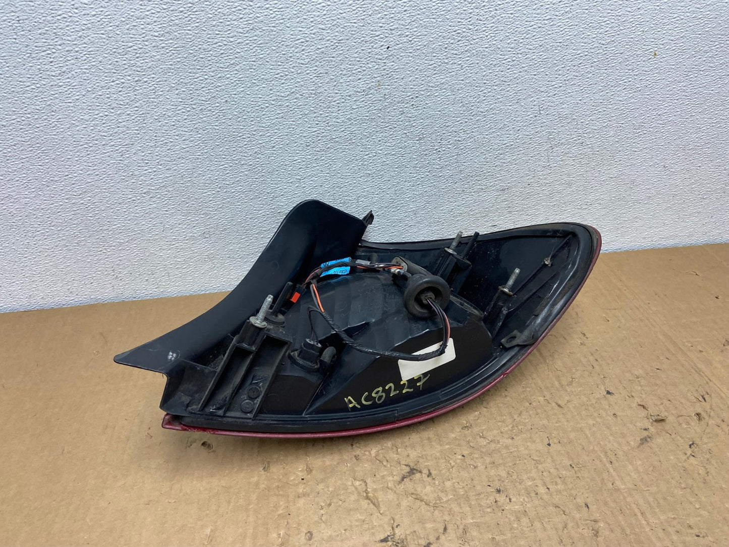 2004 2005 2006 2007 Ford Taurus Left Driver LH Side Tail Light AC8227 LK5