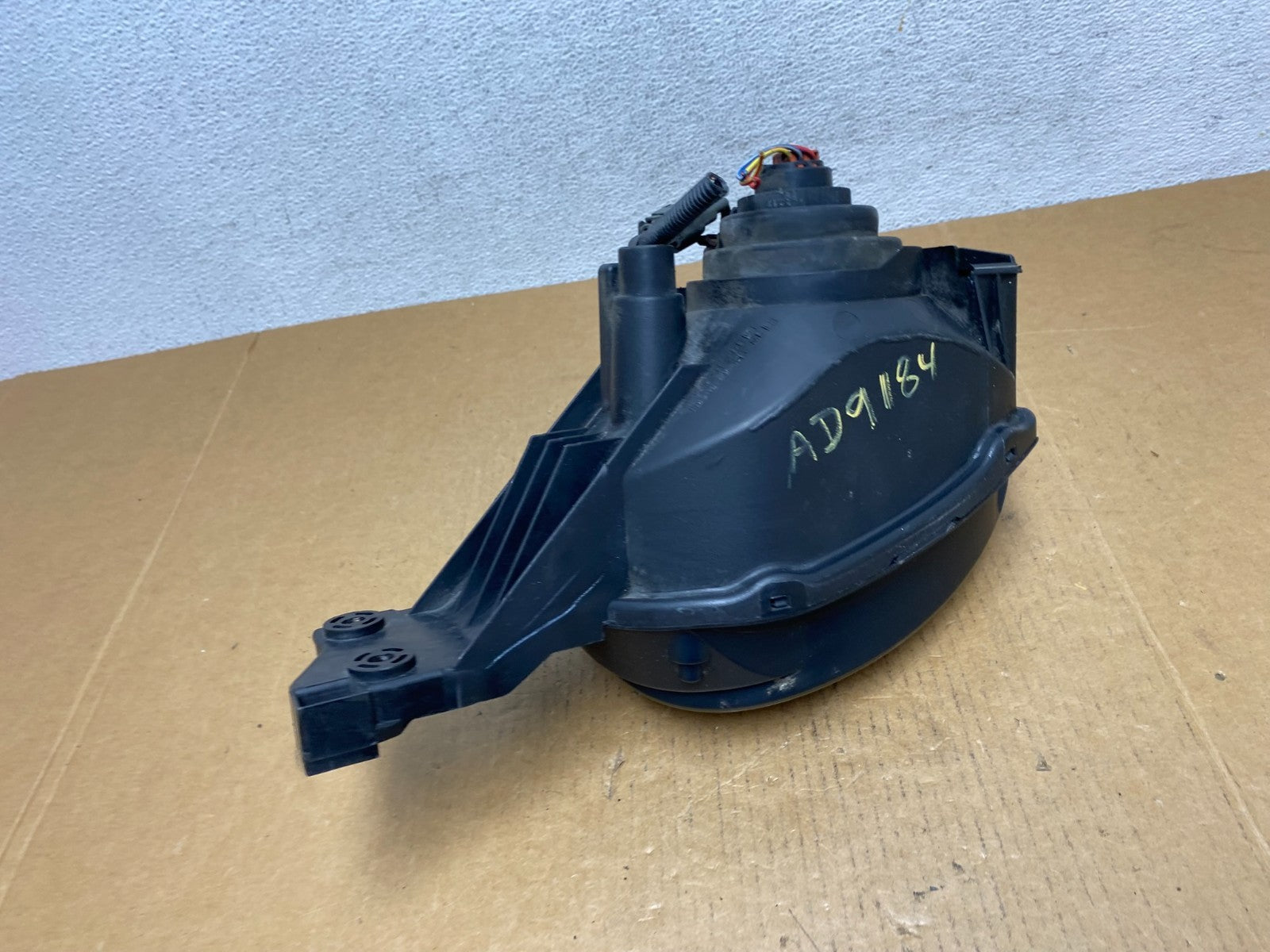 2002 to 2003 Subaru Impreza Right Passenger RH Halogen Headlight AD9184 DW6
