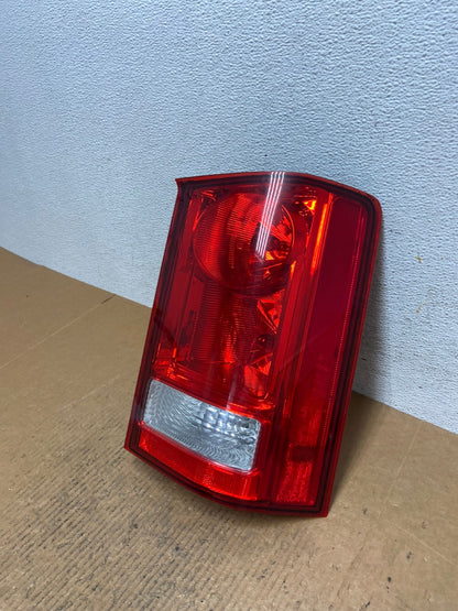 2009 to 2015 Honda Pilot Right Passenger Rh Side Tail light AE1188 LK1