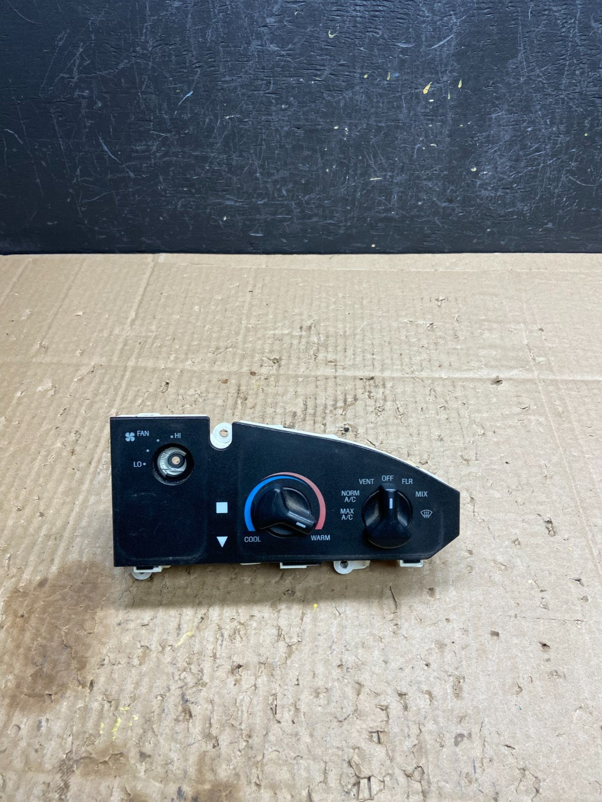 1997-2014 Ford Van Econoline E150 E250 Heater Climate Fan Control AD1969 DG0