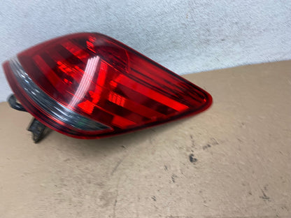 2005-2010 Toyota Avalon Right Passenger Side Tail Light AF5117 LK1
