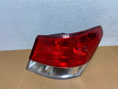 2010 to 2014 Subaru Legacy Right Passenger Rh Side Tail Light AD8868 DW0