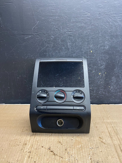 2004 to 2008 Ford F150 Radio Climate Dash Bezel Surround Black ae2069 DG0