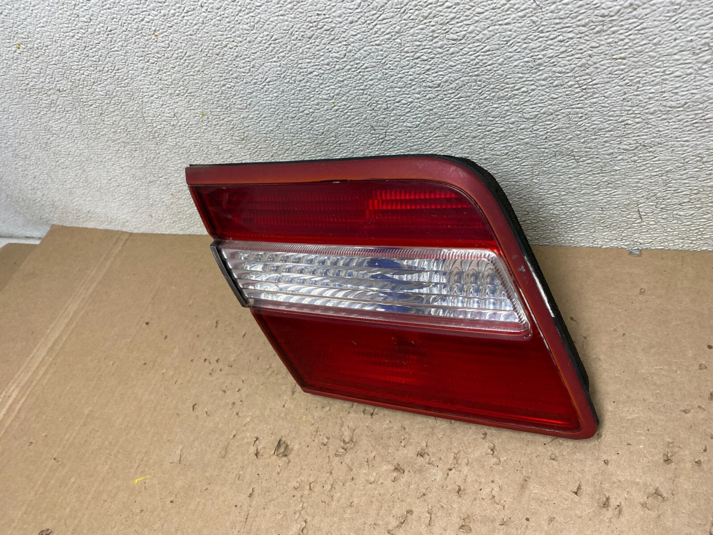 1997 - 1998 Infiniti Q45 Left Side Inner Tail Light OEM E8863 KC1