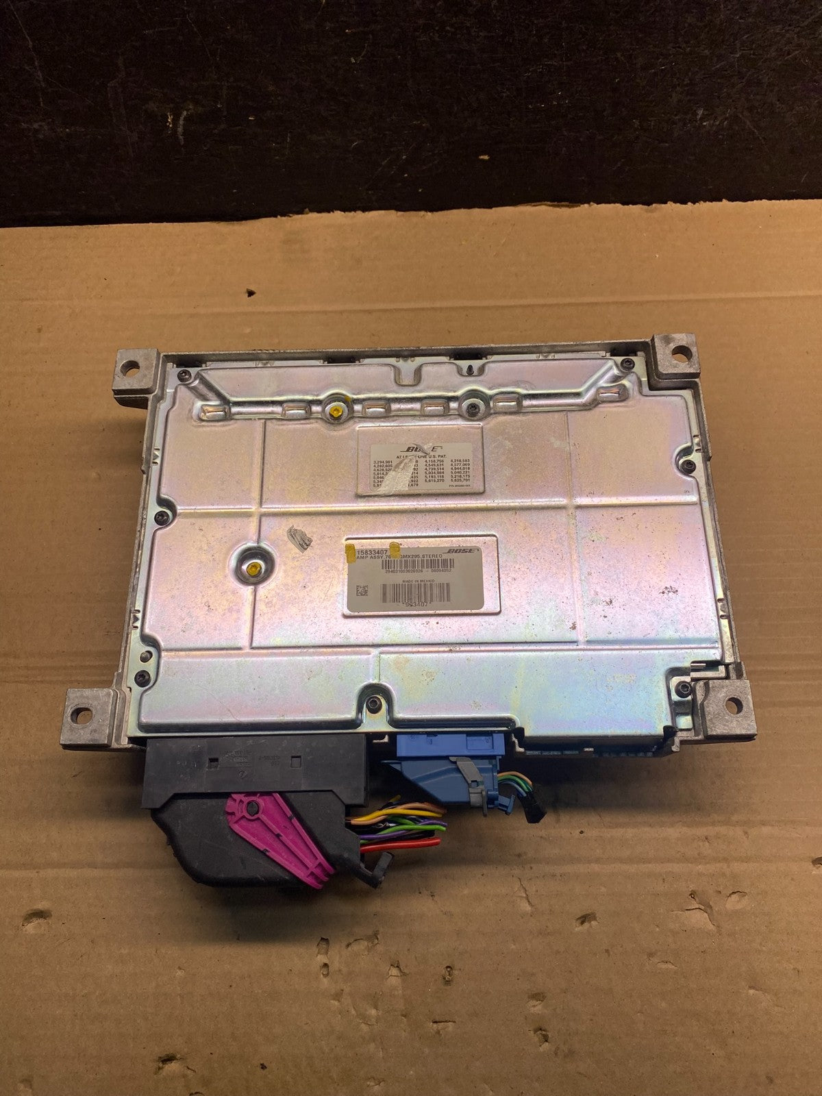 2005 to 2011 Cadillac STS Bose Radio Stereo Audio Amplifier Amp AD9428 DG1
