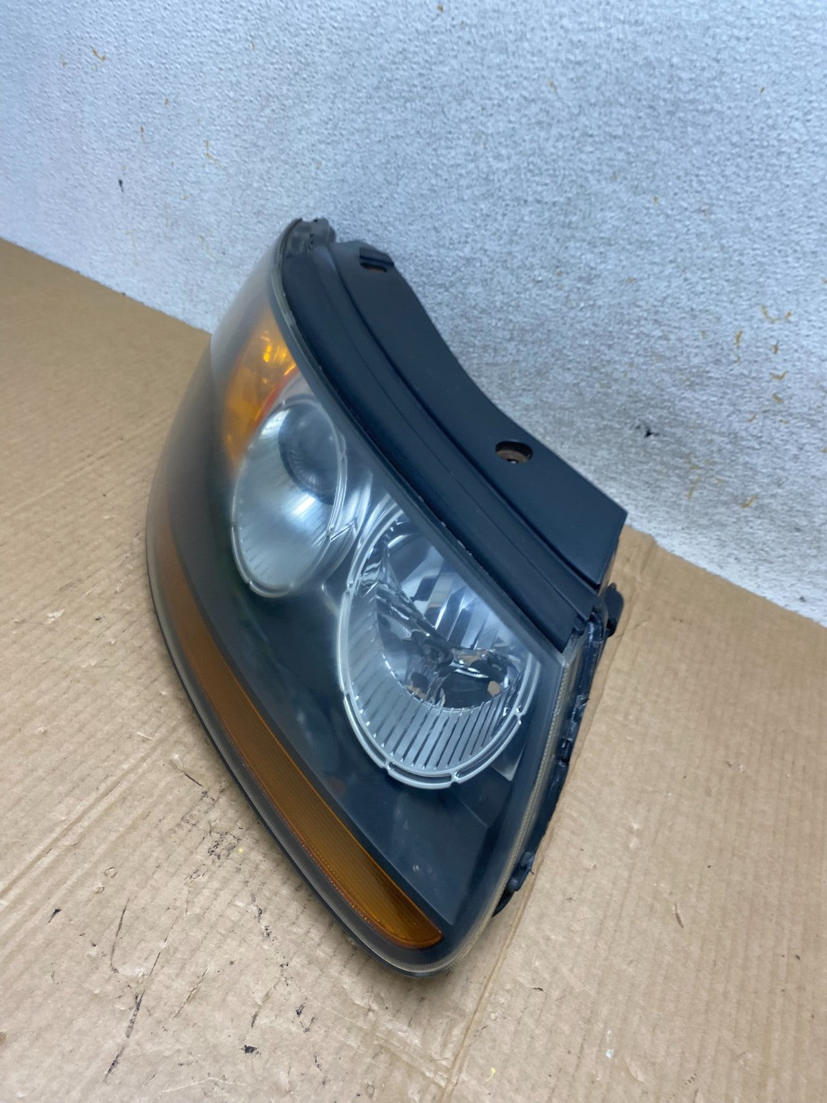 2007 2008 2009 Hyundai Santa Fe Right Passenger Halogen Headlight AI6510 DW1