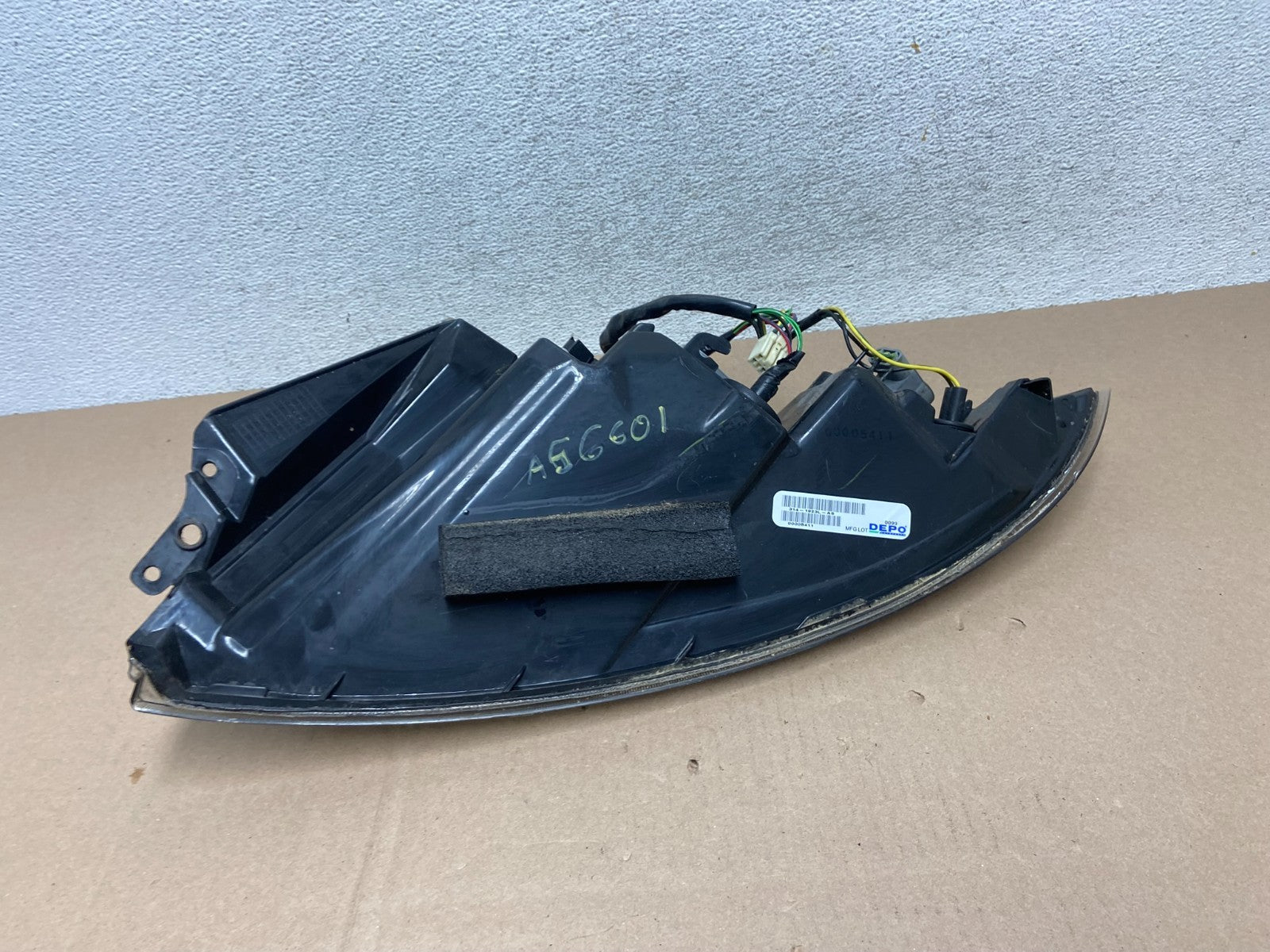 2006 2007 2008 Mitsubishi Eclipse Left Driver LH Tail Light DEPO AG6601 DW6