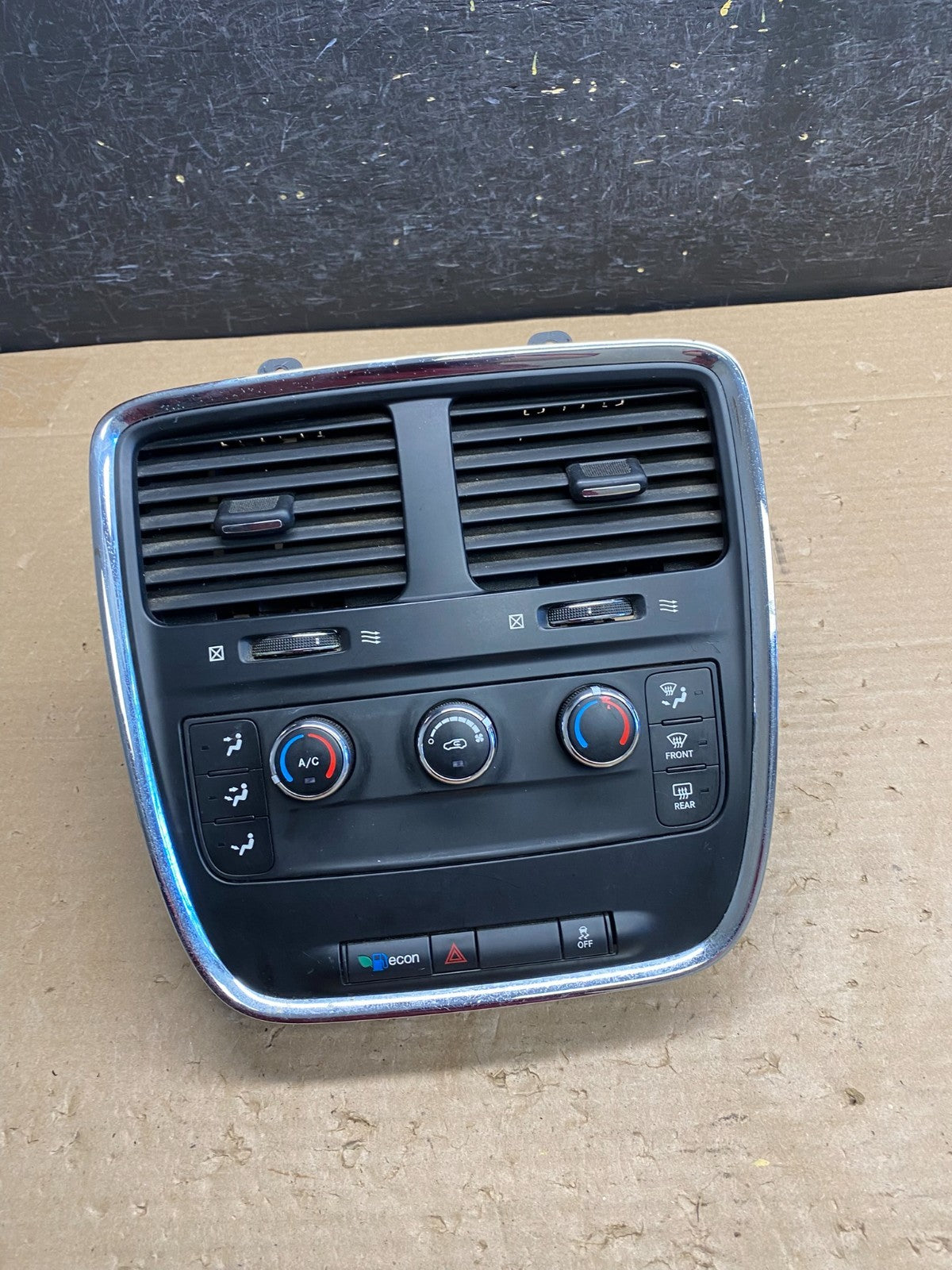 2011-2016 Dodge Grand Caravan Temperature Climate Control AC Heater AG8391 DG0