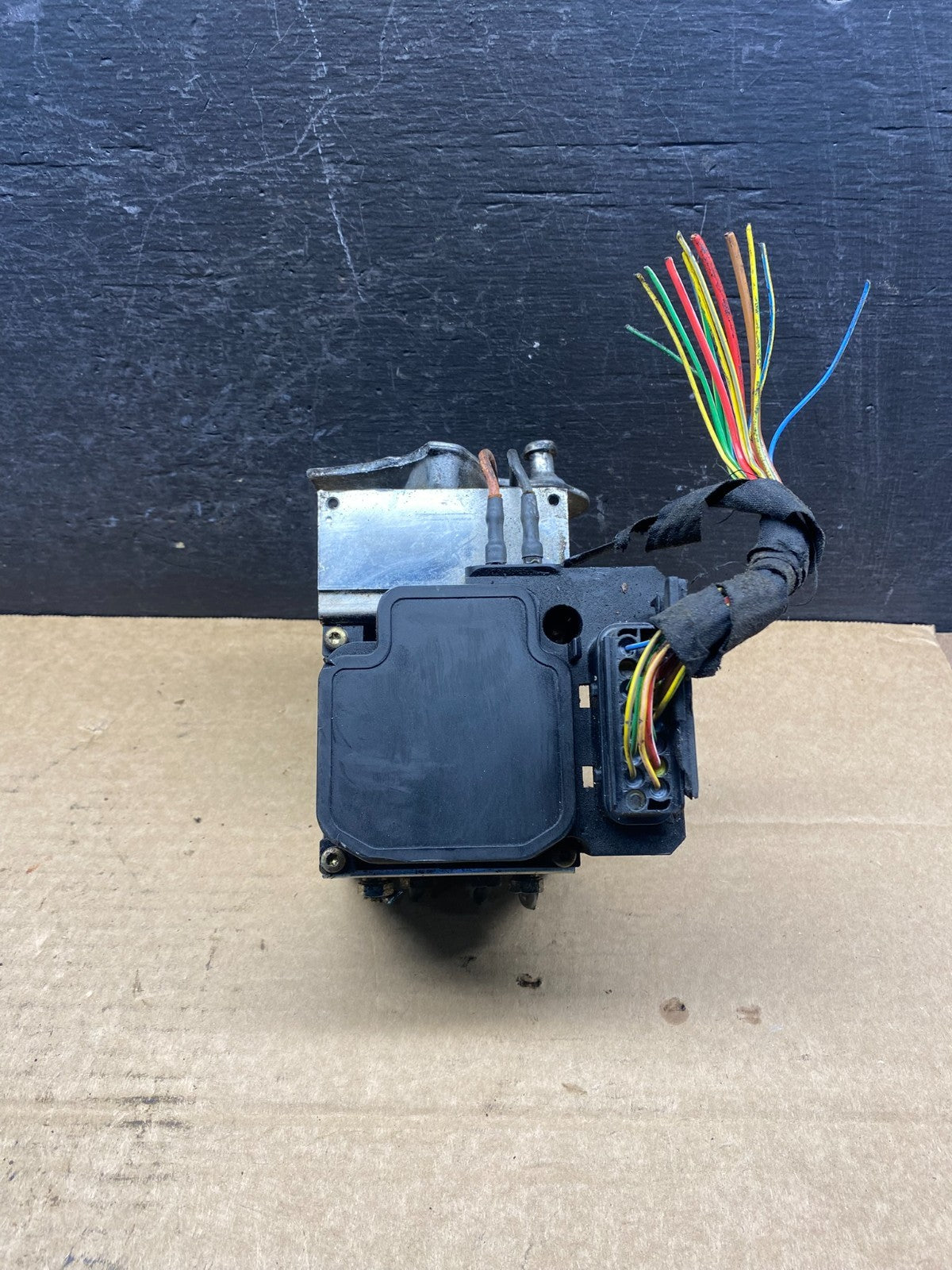 1998 1999 Mercedes E300 E320 ABS Anti Lock Brake Pump Module af8901 DG0