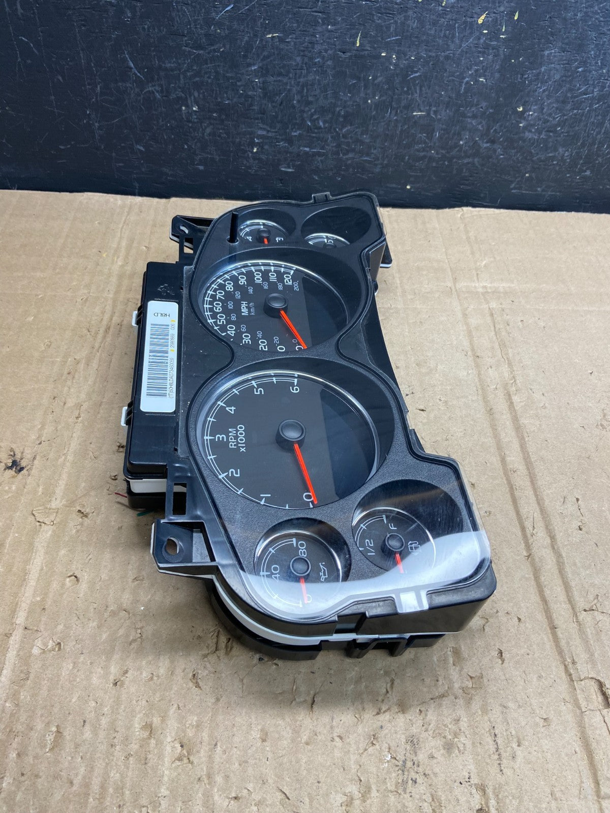 2008 to 2009 GMC Yukon Denali Cluster Gauge Speedometer ae1869 DG1