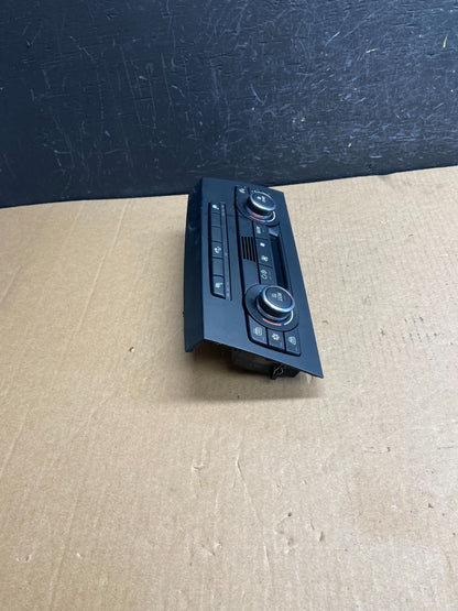 2007 - 2011 Bmw E90 E92 320i 328i A/C Heater Climate Control Panel AE4420 DG2