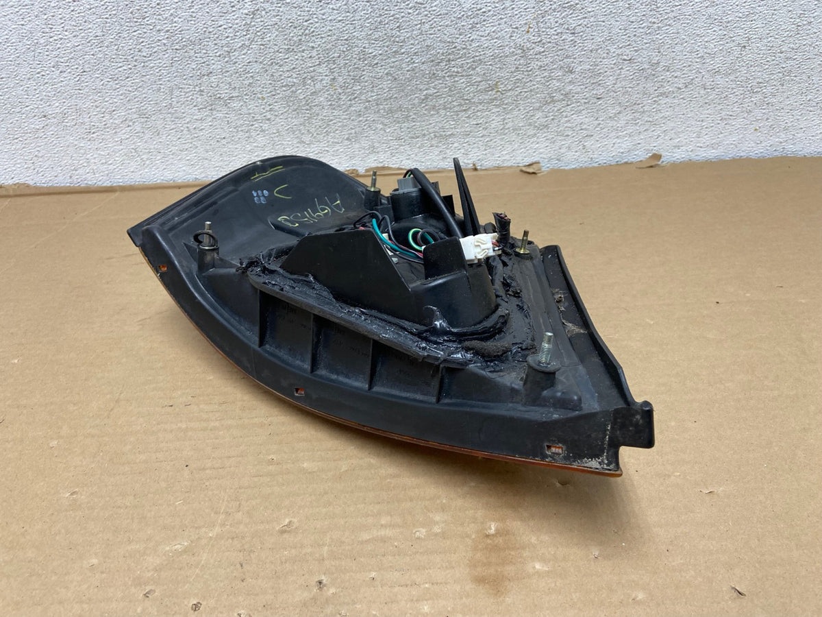 1998 1999 Nissan Altima Right Passenger RH Side Tail Light AG9160 LK4