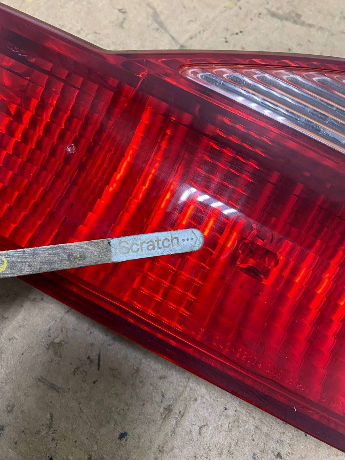 1998 to 2000 Honda Accord Right Passenger Side Inner Tail Light OEM T3705 DW3
