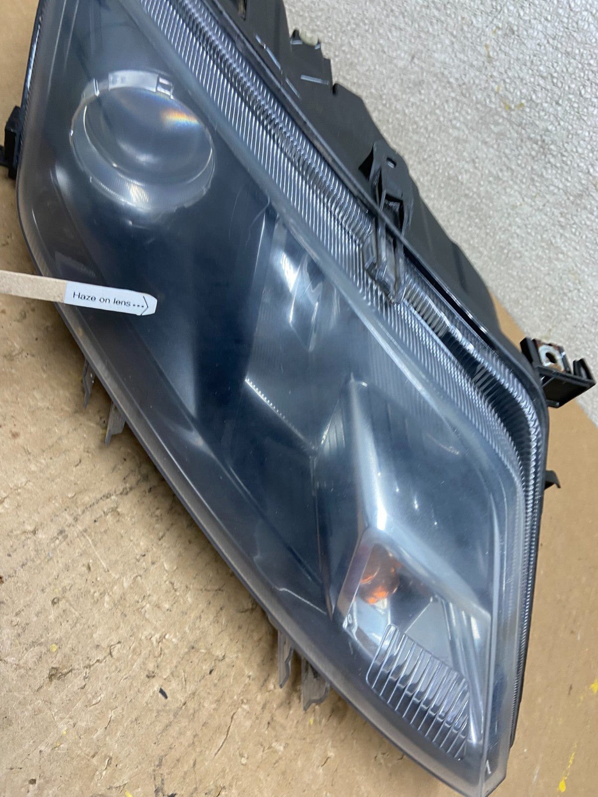 2010 2011 2012 Ford Fusion Right Passenger RH Headlight Halogen OEM Z8061 DW4
