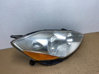 2006 to 2010 Toyota Sienna Right Passenger Rh Side Headlight Halogen AC1589 DW2