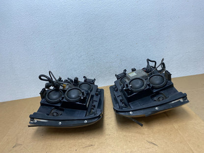 2003 to 2006 Cadillac Escalade Left+Right Xenon HID Headlights AE3269 DW9