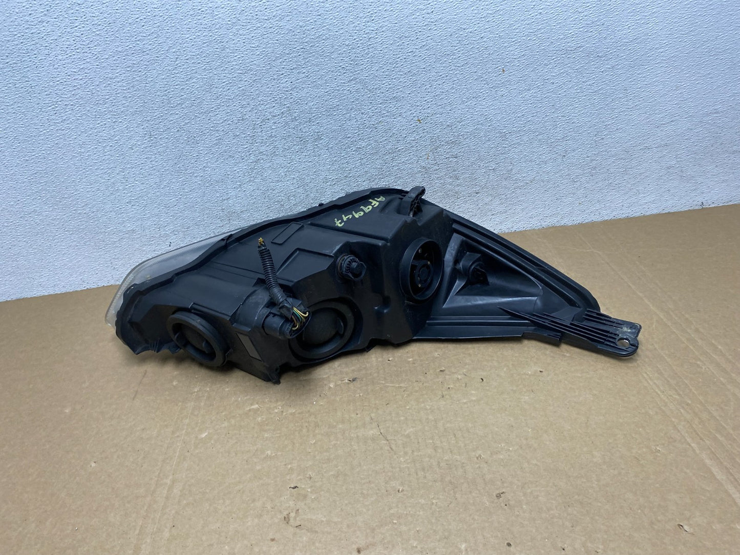 2015 to 2018 Ford Focus Left Driver LH Side Headlight AF9947 DW6