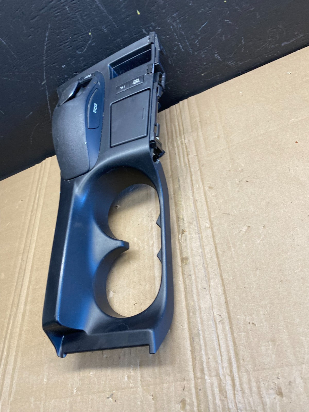 2011 - 2017 Lexus CT200H Center Console Cupholder Shifter Bezel AB8776 DG2