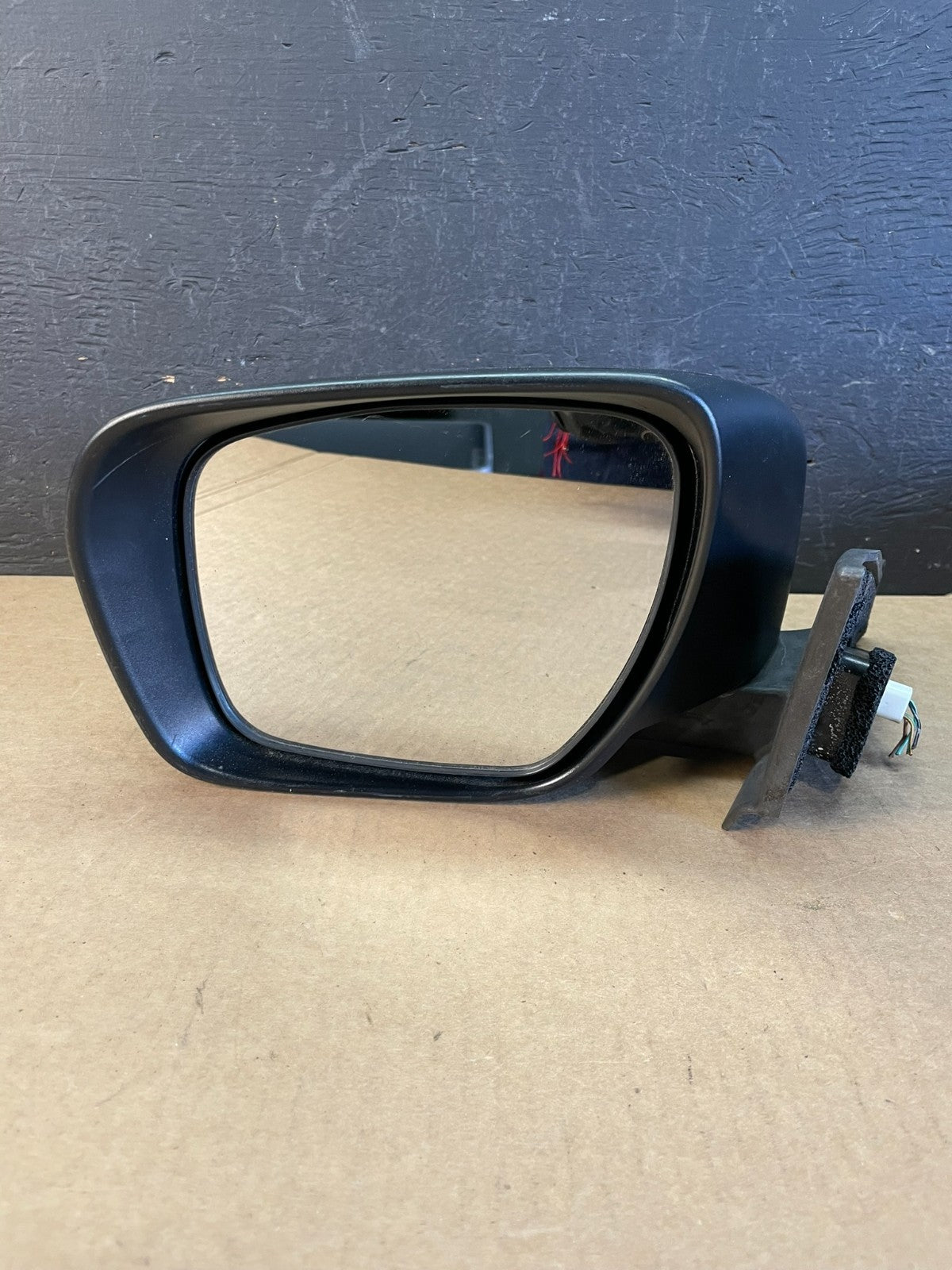 2010 to 2012 Mazda 5 Left Driver Side View Door Mirror ac9982 DG8