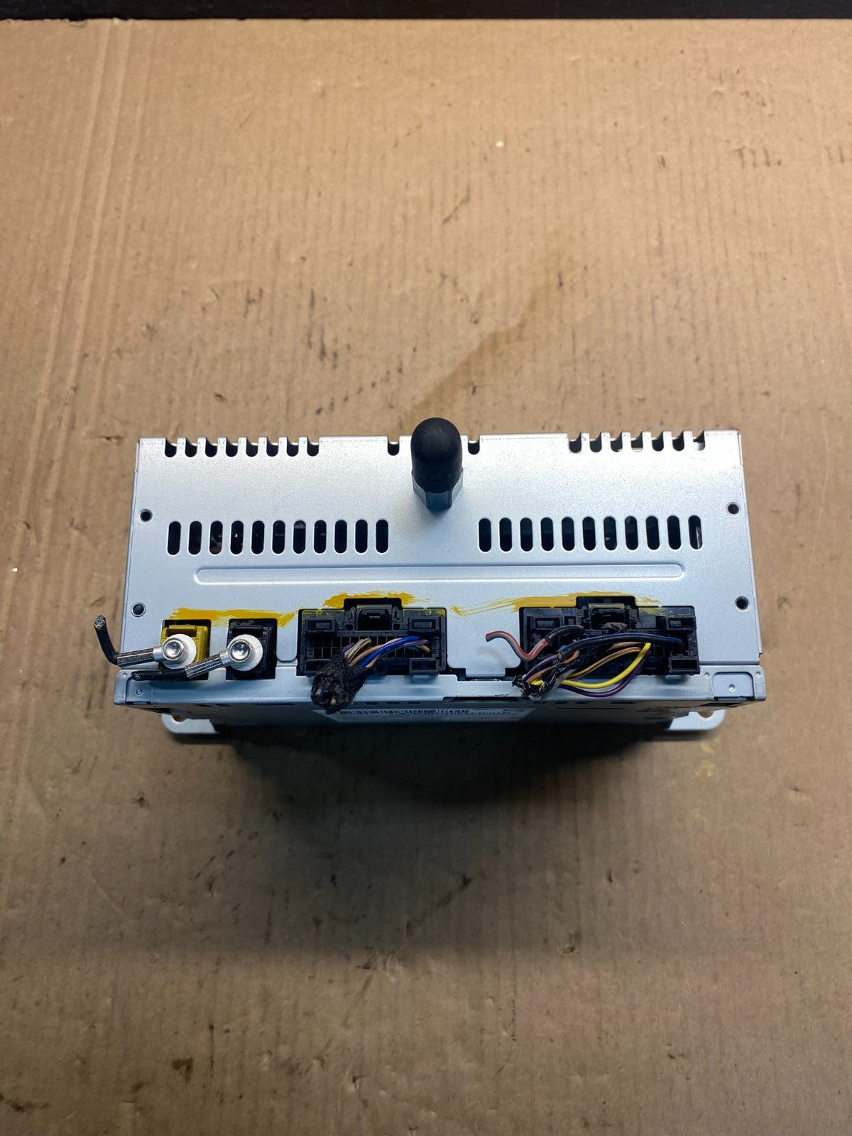 2013 Ford Edge AM/FM Radio Reciever AE6387 DW5