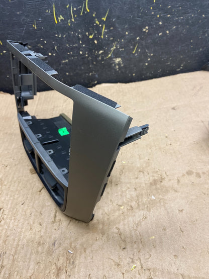 2006-2008 Honda Pilot Center Dash Radio Screen Display Trim Bezel z2039 DG2