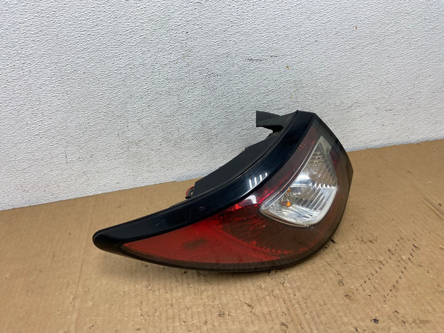 2013 to 2017 Chevrolet Traverse Left Driver LH Side Tail Light AD2454 LK2